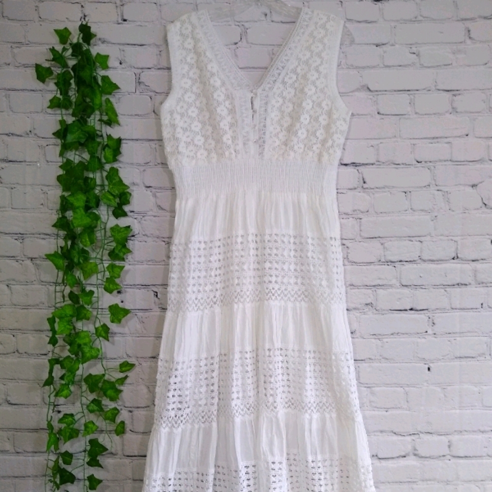 New Women's dress white lace large